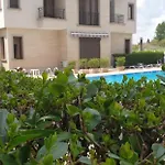 Amara Sunny Ξενοδοχείο με διαμερίσματα Σάνι Μπιτς