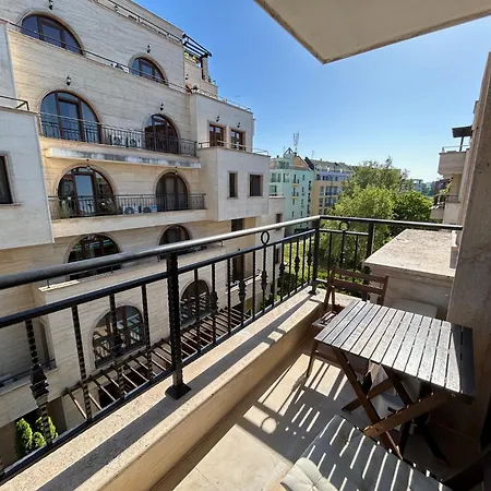 Hotel apartamentowy Amara Sunny Słoneczny Brzeg