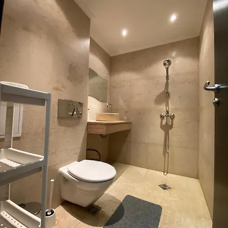 Amara Sunny Aparthotel