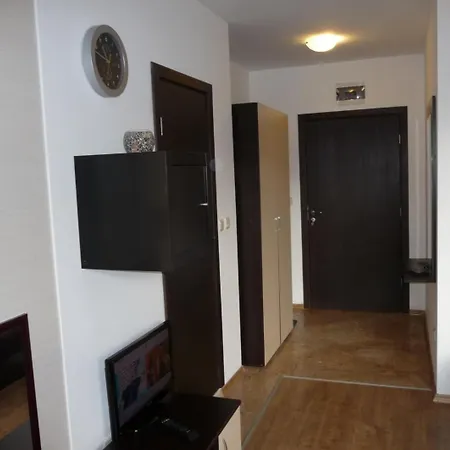 Amara Sunny Aparthotel 3*