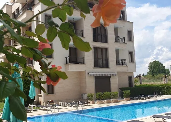 Amara Sunny 3* Napospart