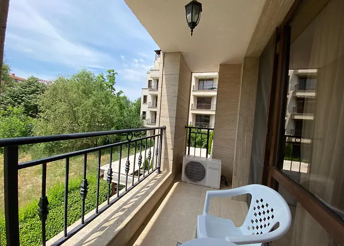 Amara Sunny Apartmanhotel 3*